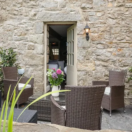 The Old Stables *
